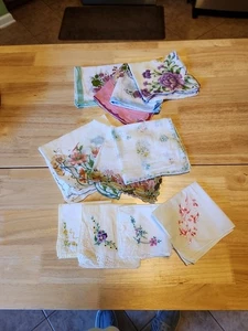 VTG Ladies Floral Embroidery Crochet Handkerchiefs Lot of 12, EUC - Picture 1 of 8