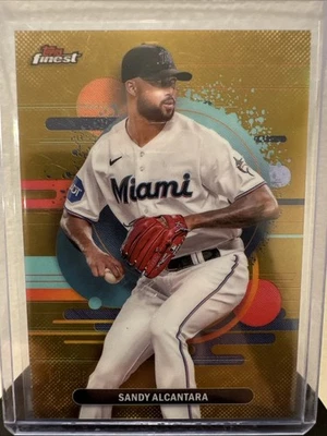 2025 Topps Finest - Uncommon Sandy Alcantara #168 Gold Refractor /25 - Image 1 of 3