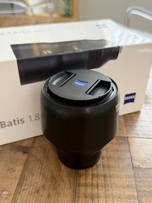 Carl Zeiss Batis 85mm F/1.8  Sony FE Mount - image 1 of 4