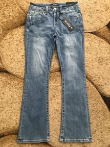 Miss Me 5-Pocket bestickte Denim Bootcut Hose Damengröße 27/4 blau neu mit Etikett - Bild 1 von 6