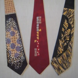 3 Vintage 1940s-50s Abstract Design Ties - Picture 1 of 3
