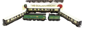 HORNBY R2369 00 A Great British Train Pack 'The Golden Arrow' Train Set - Picture 1 of 5