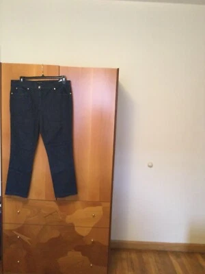 Jeans Escada feminino azul escuro bordado tamanho 44 novo com etiqueta $595 varejo - Imagem 1 de 4