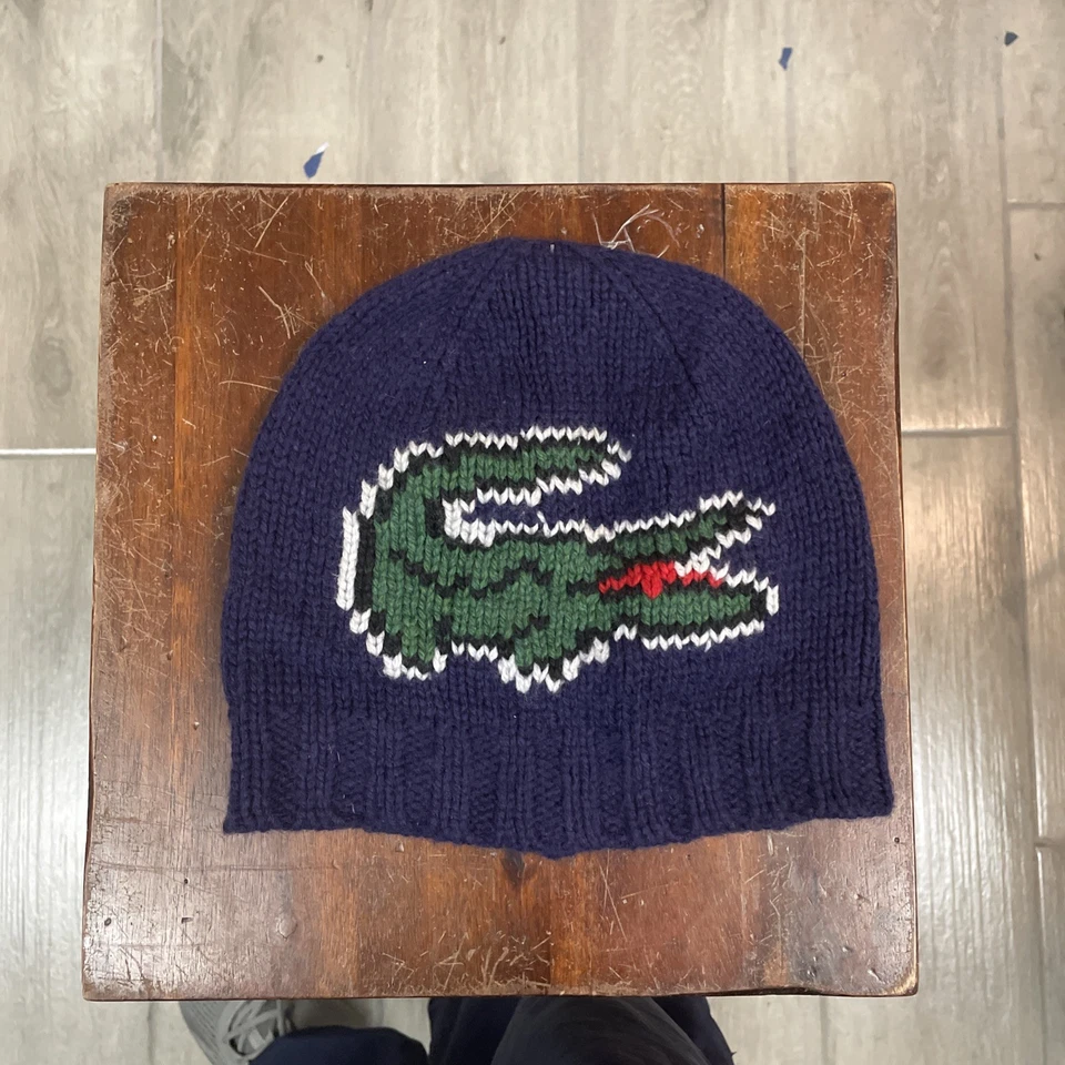 Gorro Lacoste púrpura talla única Foto 1 de 4