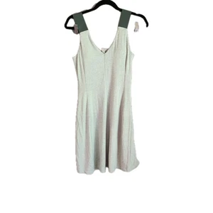 Athleta Santorini Tennis Dress SZ XS Sage Green V-Neck Sleeveless Activewear - Picture 1 of 13