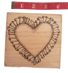 1995 Stampington P2100 Large Ruffled Heart  rubber  Stamp - Picture 1 of 3