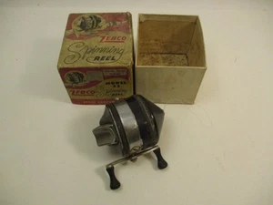 Vintage Zebco Spinning Fishing Reel Model 33 w/ Original Box - Picture 1 of 14