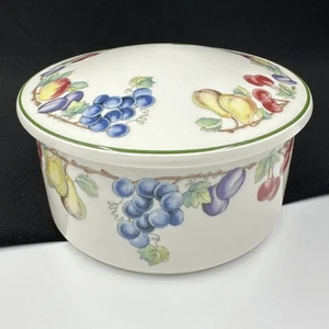 VILLEROY & BOCH Melina (1) 4 1/2” Large Candy Box & Lid Porcelain • PRISTINE • - Picture 1 of 15