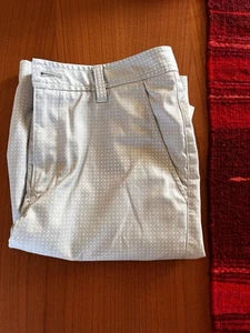 Under Armour Golf Shorts Boys Youth Size 18 - Picture 1 of 5