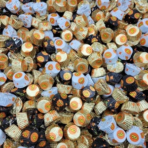 Reese's PB Cups Miniatures Assortment Bulk Chocolate Halloween Candy (1 Pound) - Picture 1 of 12