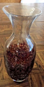 Florero de vidrio arte burbuja transparente soplado a mano vintage con detalles en rojo oscuro 9" excelente - Imagen 1 de 5
