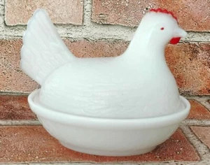 Vintage (Antik? "irisierend") Weiß Milchglas Henne auf Nest Deckel Bonboniere - Bild 1 von 17
