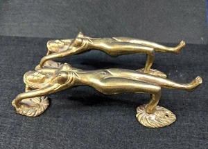 Par (2) Estatuilla Dama Color Dorado Manija de Puerta/Perilla Coleccionable - Imagen 1 de 3