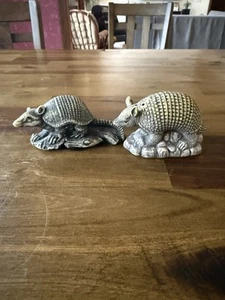 Vintage ARMADILLO Japan Figurines - Picture 1 of 4