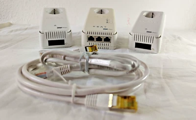 devolo dLAN® 500 AV Wireless+ inkl. 2 dLAN® 500 duo+ - gebraucht - Bild 1 von 4