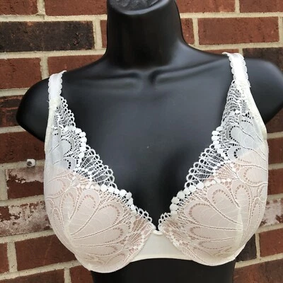 wonderbra beige nude lace overlay 32DD 2 Hook Push Up - Image 1 of 4