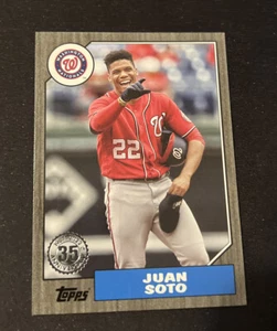 Juan Soto 2022 Topps 87’ Black Parallel 20/299 #T87-79 Washington Nationals - Bild 1 von 3