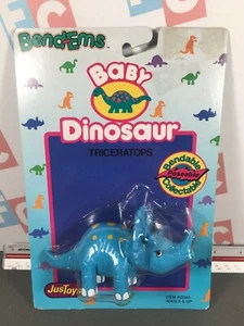 Figura Just Toys Justoys Bend-Ems Bendems Bend Em bebé dinosaurios Triceratops - Imagen 1 de 3