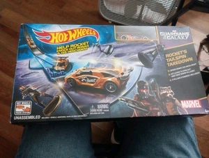 Marvel Hot Wheels Guardians of the Galaxy Rocket's Tailspin Takedown Track Set - Picture 1 of 3