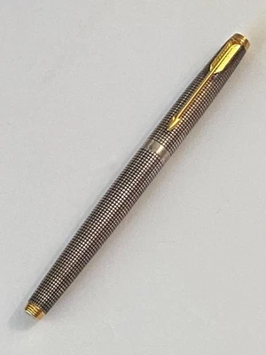 Pluma Estilográfica Parker 75 Plata Esterlina Cinele Grid - 14k F Nuevo en Caja Foto 1 de 4