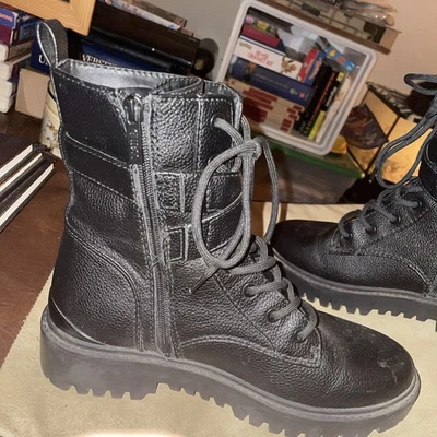 Botas de Combate con Cordones GUESS Talla 9M Negras Góticas Grunge Moto Punk Foto 1 de 4