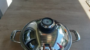 AMC Premium Topf, Pfanne, Bräter, Wok mit Hochraumdeckel und Visiotherm 3,0Liter - Bild 1 von 5