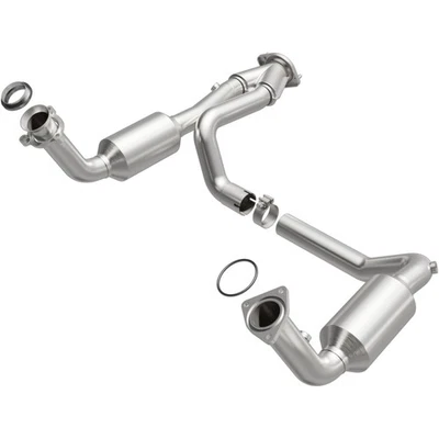 MagnaFlow for Converter DF 02-06 Cadillac Escalade / 02-06 Chevy Avalanche 5.3L - Image 1 of 4