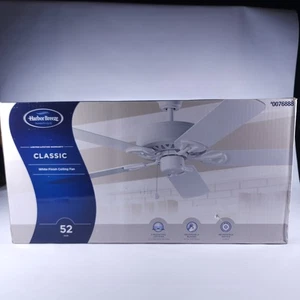 💥New Sealed Harbor Breeze Classic White Ceiling Fan 52 Inch 0076888 3 Mount Opt - Picture 1 of 9