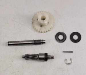1987 Yamaha DT50 DT 50 Tachometer Gear - Picture 1 of 7