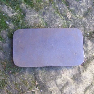 alte Ofenplatte Herdplatte Gusseisen 169x92,5mm Zentralplatte Verschlussplatte - Bild 1 von 2