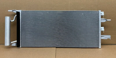 Condensador de aire acondicionado BMW X1 X2 228i 2016 2017 2018 2019 2020 21 22 2,0 L 64509271206 OEM Foto 1 de 4