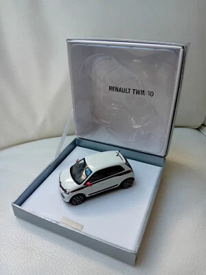 Renault Twingo génération 3 blanc 2014 scala 1:43 Norev limited edition - Immagine 1 di 4