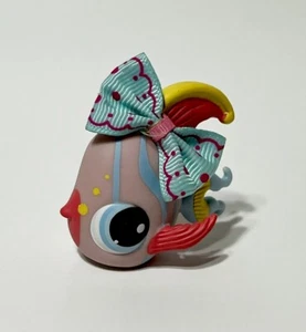 Littlest Pet Shop #884 Angelfish - Picture 1 of 4