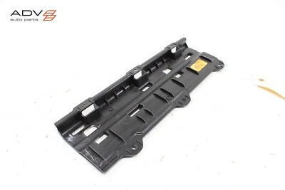 2020 - 2025 GMC SIERRA 2500 HD REAR LEFT DOOR SILL PLATE COVER BRACKET OEM - Image 1 of 4