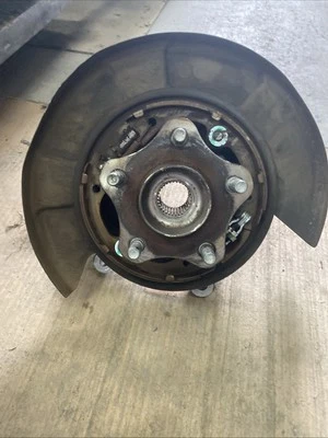 Driver traseiro Infiniti Q50 AWD eixo junta cubo esquerdo fabricante de equipamento original 2014 2015 2016-2019 - Imagem 1 de 4