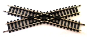 N SCALE 45 DEGREE CROSSING - Picture 1 of 1
