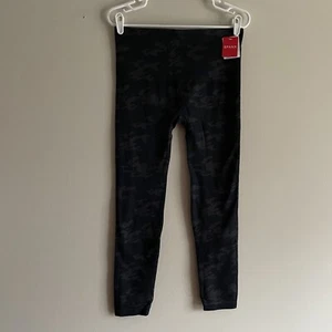 Spanx Womn 1X Black Camo Shaping Sculpting High Rise Look At Me Now Leggings NWT - Picture 1 of 11