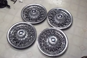 15" HUBCAPS (4) BUICK WIRE SPOKE NICE USED OEM 1980-1985 RWD P#25506534 H#1074B - Bild 1 von 7