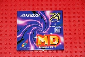 MINI DISCO MD VICTOR/JVC MD 74 BLANCO PÚRPURA (1) (SELLADO) - Imagen 1 de 3