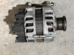 Lichtmaschine ausgebaut aus Nissan Qashqai nur 8000 km - Bild 1 von 3