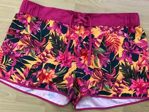 womens board shorts size 18