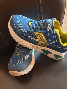 Geox J Wroom 28 Sneaker Schuhe atmungsaktiv Blinkies Halbschuhe - Bild 1 von 9