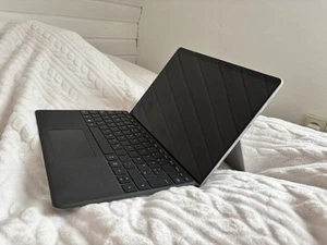 Microsoft Surface Pro 8 256GB - Bild 1 von 6