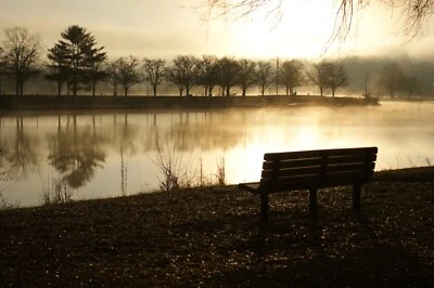 Sony Minolta 28-100mm f/3.5-5.6 zoom lens for a350 a550 a450 AF A mount Silver - Image 1 of 4