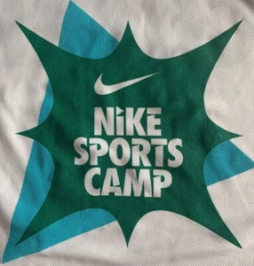 Brand New Nike Sports Camps Sport-Tek Coach T-Shirt White/Green/Teal Large - Picture 1 of 2