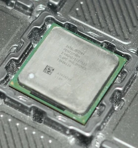 Intel Pentium 4 P4 2.4GHz SL6PC 512 KB 533MHz Socket 478/N CPU Processor - Picture 1 of 5