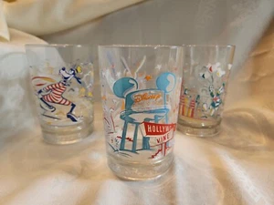 WALT DISNEY WORLD 25th ANNIVERSARY 1996 McDonalds GLASS Set Of 4 Remember Magic - Picture 1 of 8