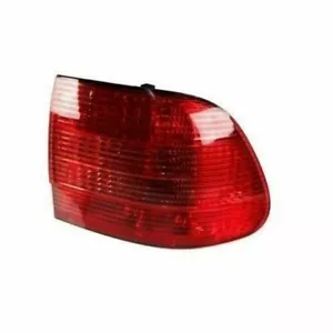 Conjunto de luz trasera con soporte para bombilla DERECHA GENUINA PORSCHE CAYENNE 2003-2006 - Imagen 1 de 1