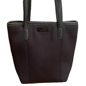 Cartera de hombro Coach negra #6201 clásica de neopreno y cuero - Imagen 1 de 9