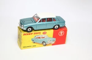 Dinky 135 Triumph 2000 in scatola originale in scatola originale - quasi come nuovo vintage - Foto 1 di 7